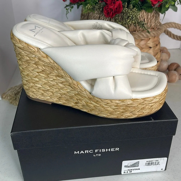 Marc Fisher Navina Espadrille Wedge Sandal Ivory/ Leather Sz 8.5 - Picture 10 of 11